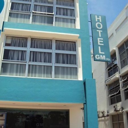 Gm City Hotel Кланг Екстериор снимка