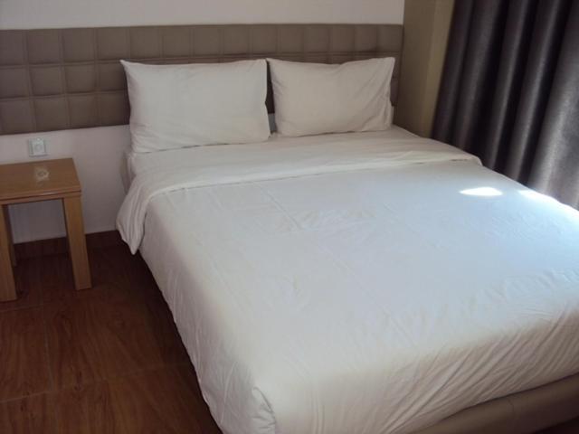 Gm City Hotel Кланг Екстериор снимка