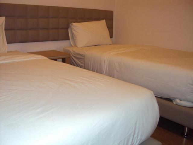 Gm City Hotel Кланг Стая снимка